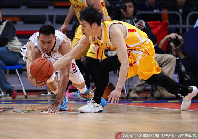  本周五的联赛常规赛倒数第二轮洗衣房设备